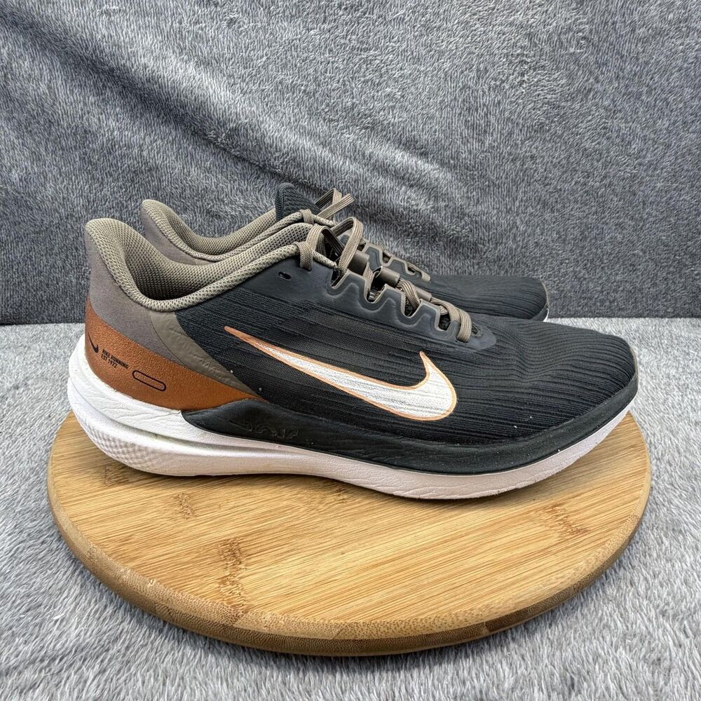 Nike Shoes Womens Size 11 Black Mesh Athletic Running Sneakers DD8686-005